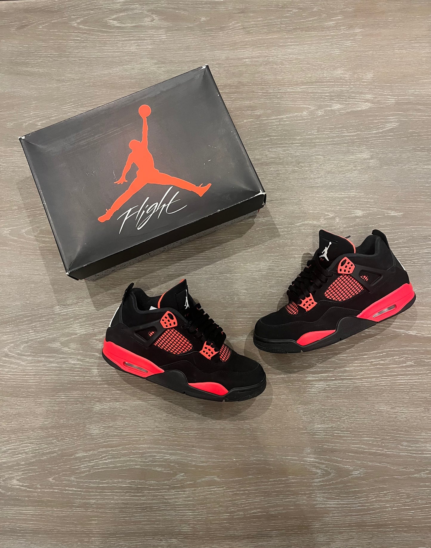 Jordan 4 Red Thunders